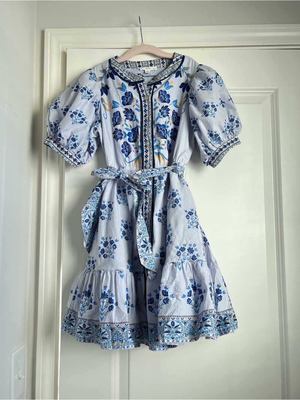 Girls Light Blue Floral Puff-Sleeve Dress with Tie Belt